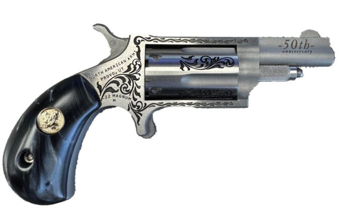 Mini-Rev 22Mag 50th Anni SS/Blk Pearl Grip 5rd